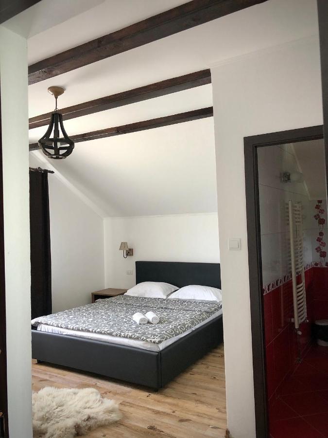 Casa Paunescu Milostea Eksteriør bilde